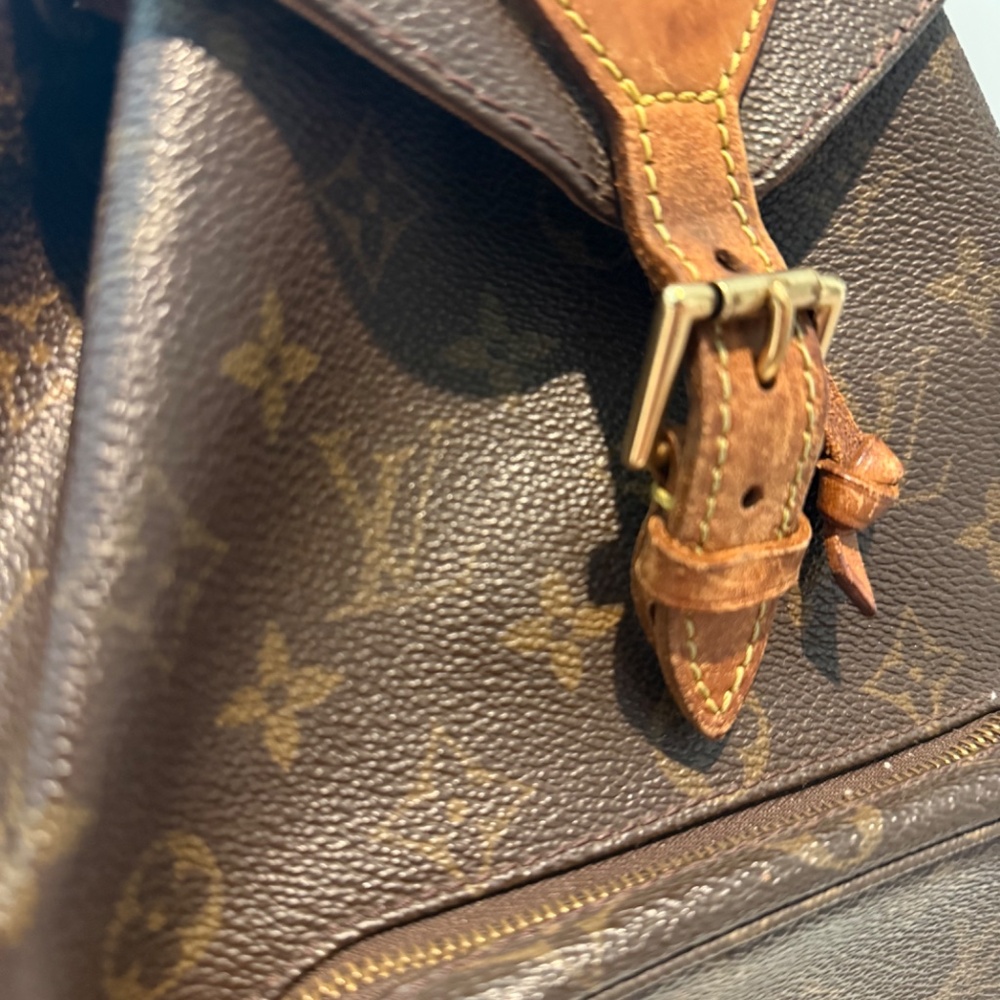 Original Louis Vuitton Backpack Purse - Picture 2 of 3
